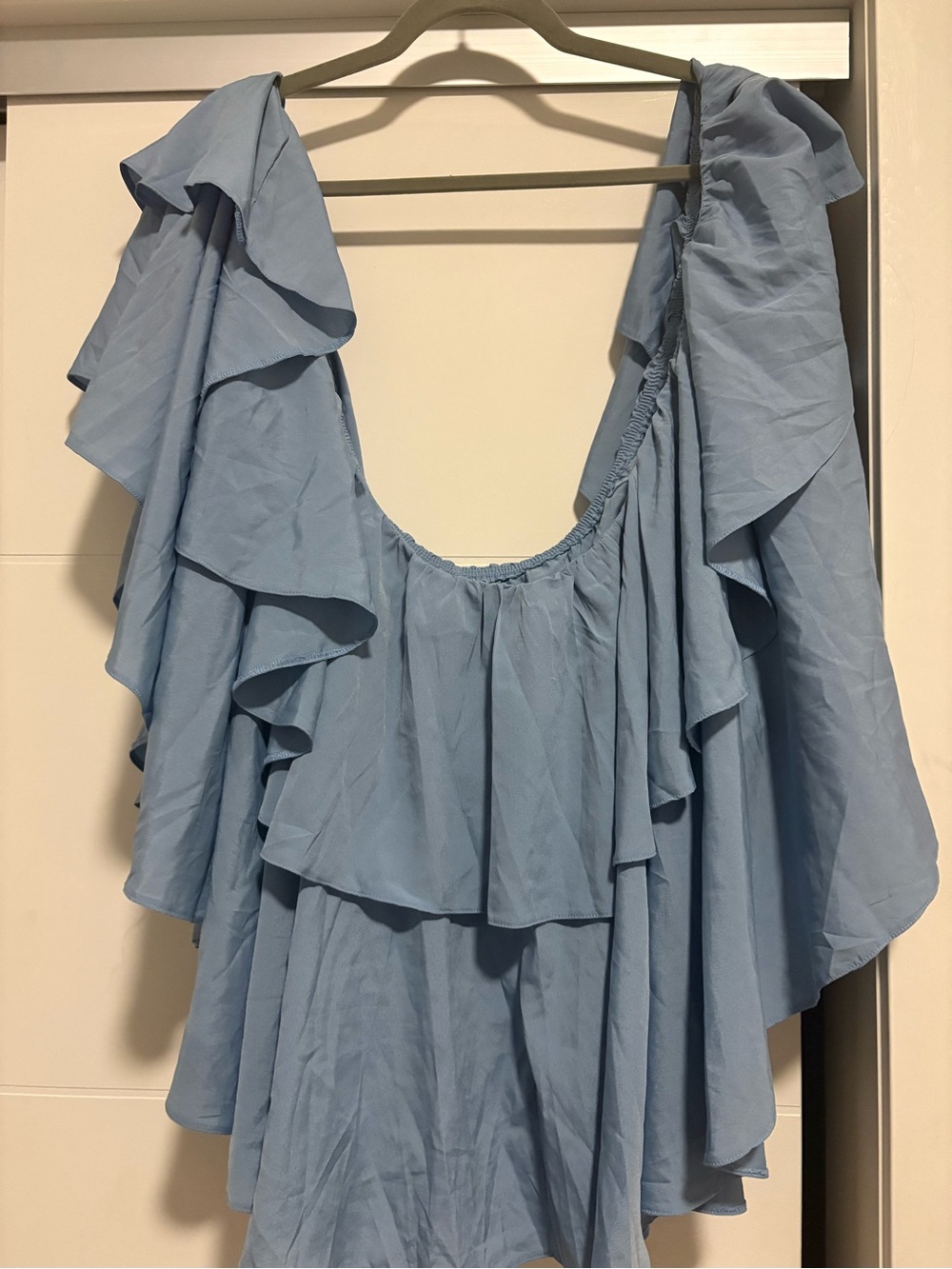 Boohoo Light Blue Plus Off-Shoulder Ruffle Blouse - Picture 4 of 6
